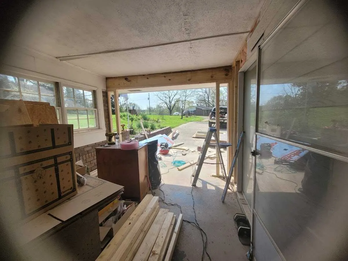 Air movers and dehumidifier for Drying & Dehumidification in North Elba